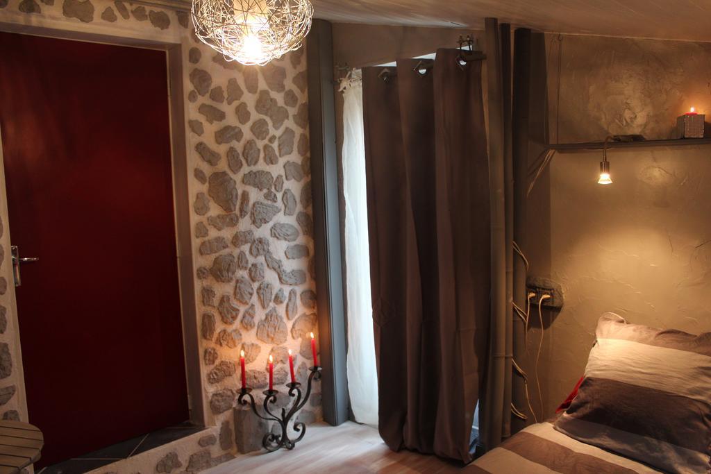 Le Parc De Jouvence Hotel Magrie Room photo