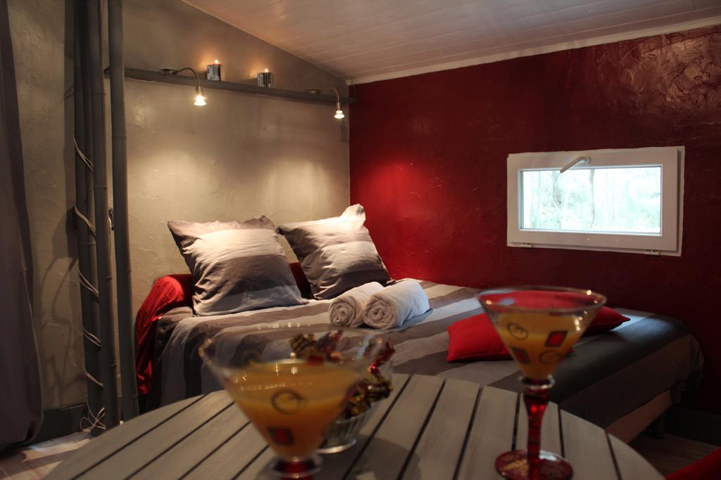 Le Parc De Jouvence Hotel Magrie Room photo